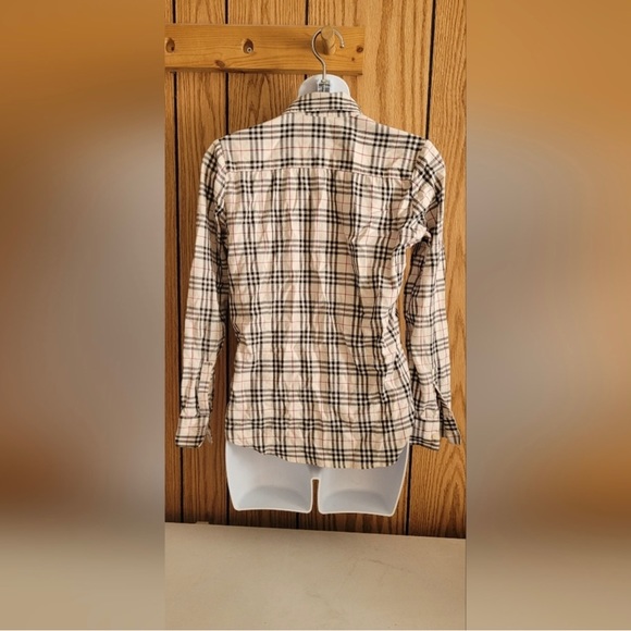 Authentic Burberry Shirt (very good condition) - Picture 3 of 6